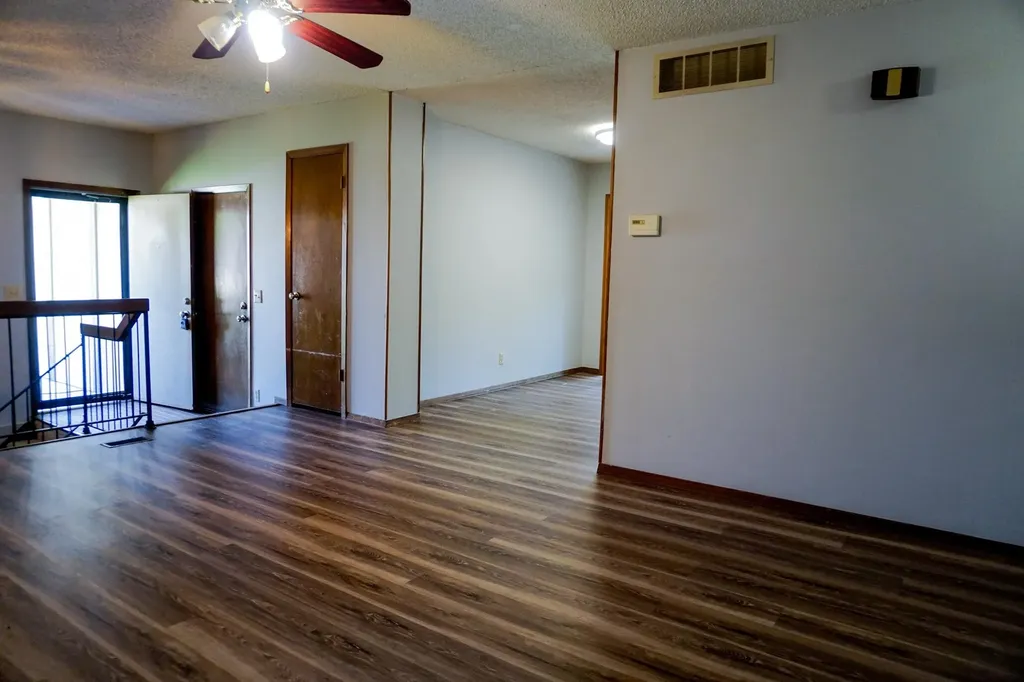 8967 Funston Wichita KS 67207