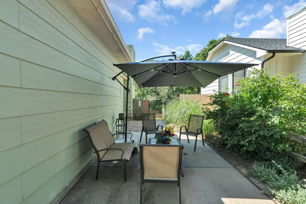 1713 E Cresthill Road Derby KS 67037