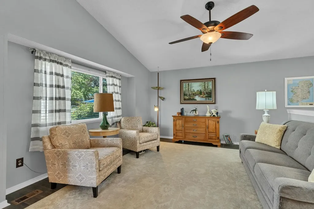 1713 E Cresthill Road Derby KS 67037