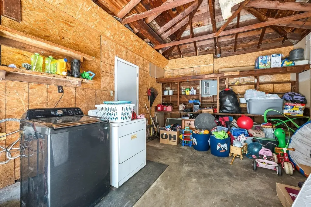 1513 N 3rd Arkansas City KS 67005-1527