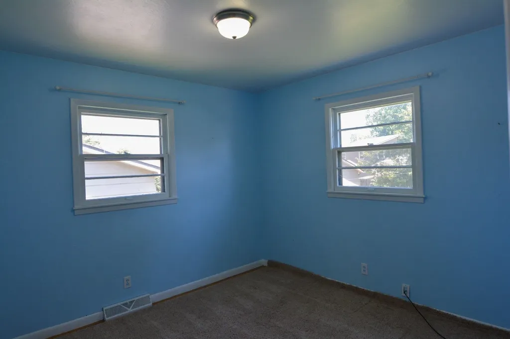 536 N Meeds Drive Valley Center KS 67147