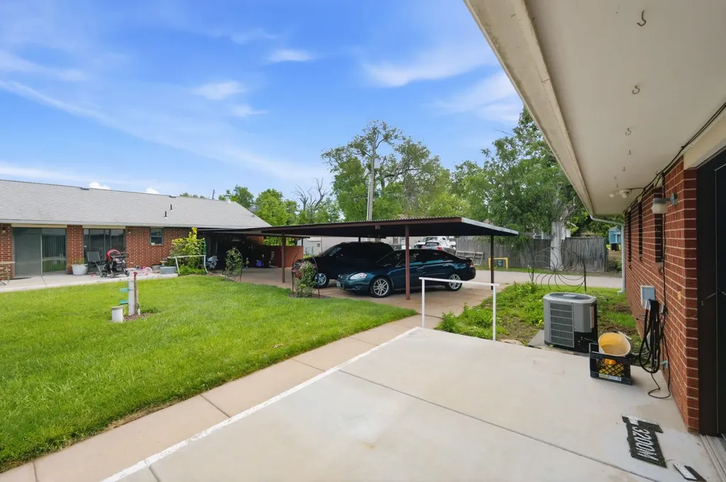 206 E 1st Avenue Cheney KS 67025