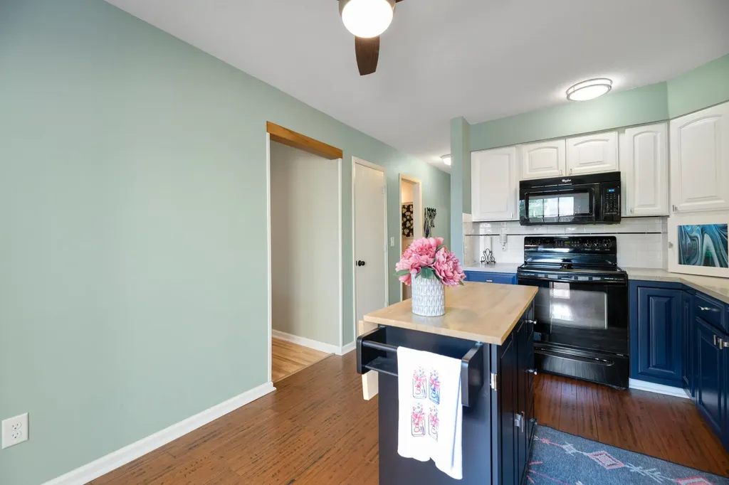 8419 E Harry Street Wichita KS 67207