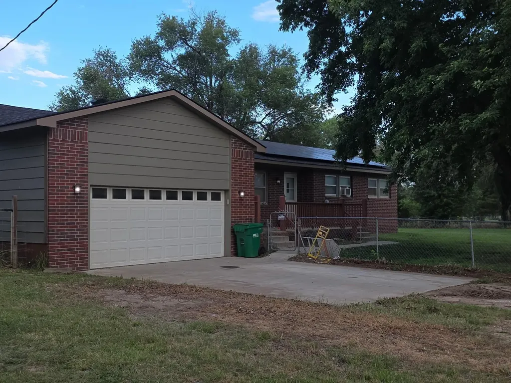 11030 S Anthony Lane Mulvane KS 67110