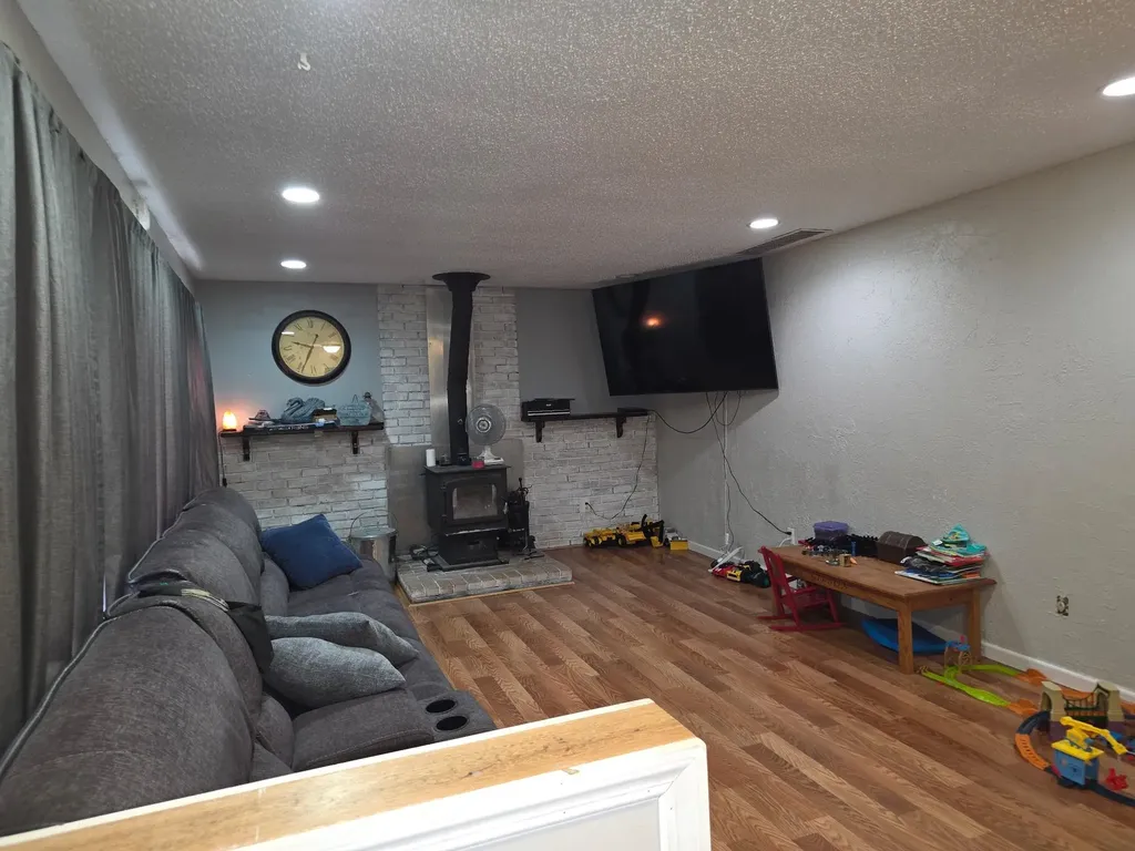 11030 S Anthony Lane Mulvane KS 67110