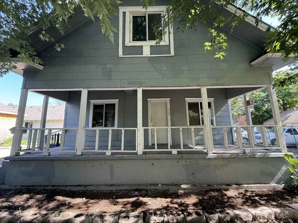 320 W 12th Street N Wichita KS 67203