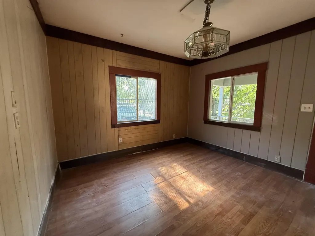 320 W 12th Street N Wichita KS 67203