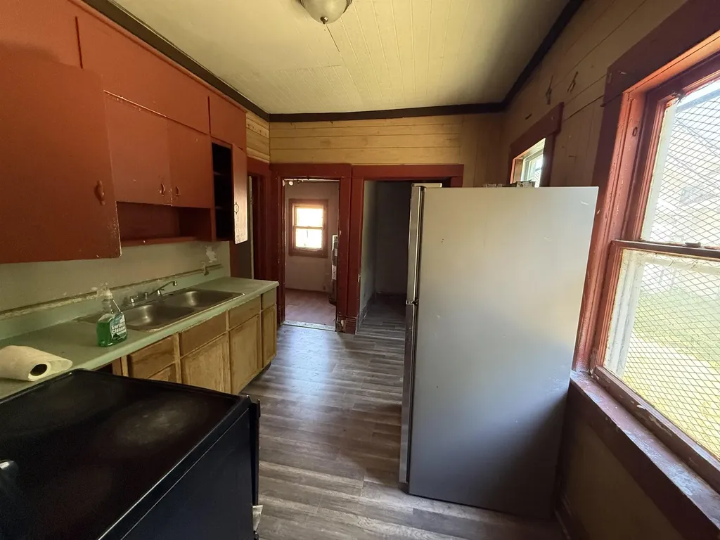 320 W 12th Street N Wichita KS 67203
