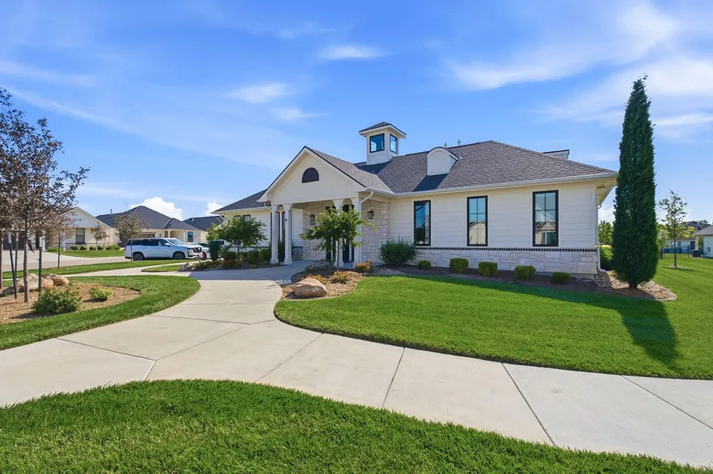 3737 N Bedford Street Wichita KS 67226
