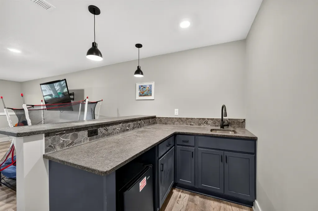 5104 W 46th Street S Wichita KS 67215