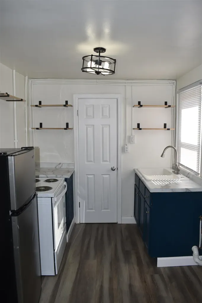 1938 W Walker Street Wichita KS 67213