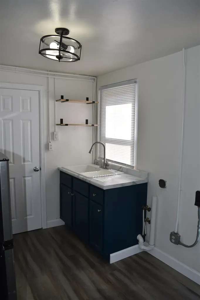 1938 W Walker Street Wichita KS 67213