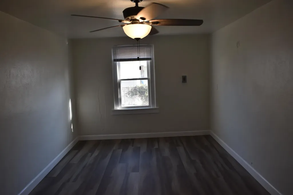 1938 W Walker Street Wichita KS 67213