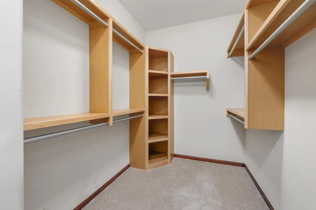 2224 N Flutter Court Wichita KS 67228