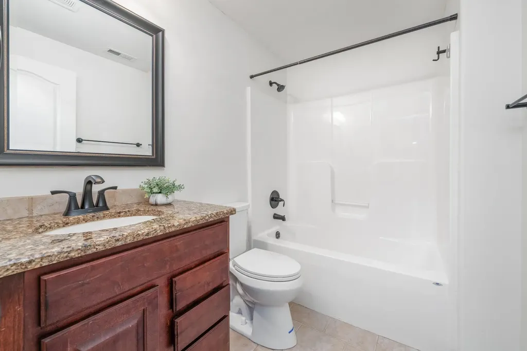 2224 N Flutter Court Wichita KS 67228