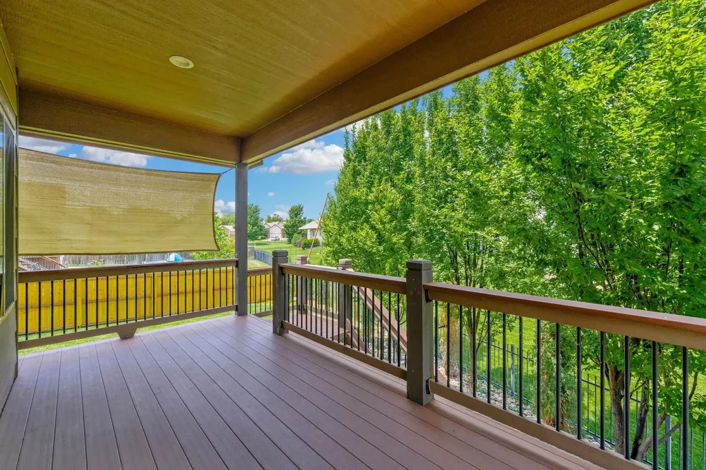 2224 N Flutter Court Wichita KS 67228