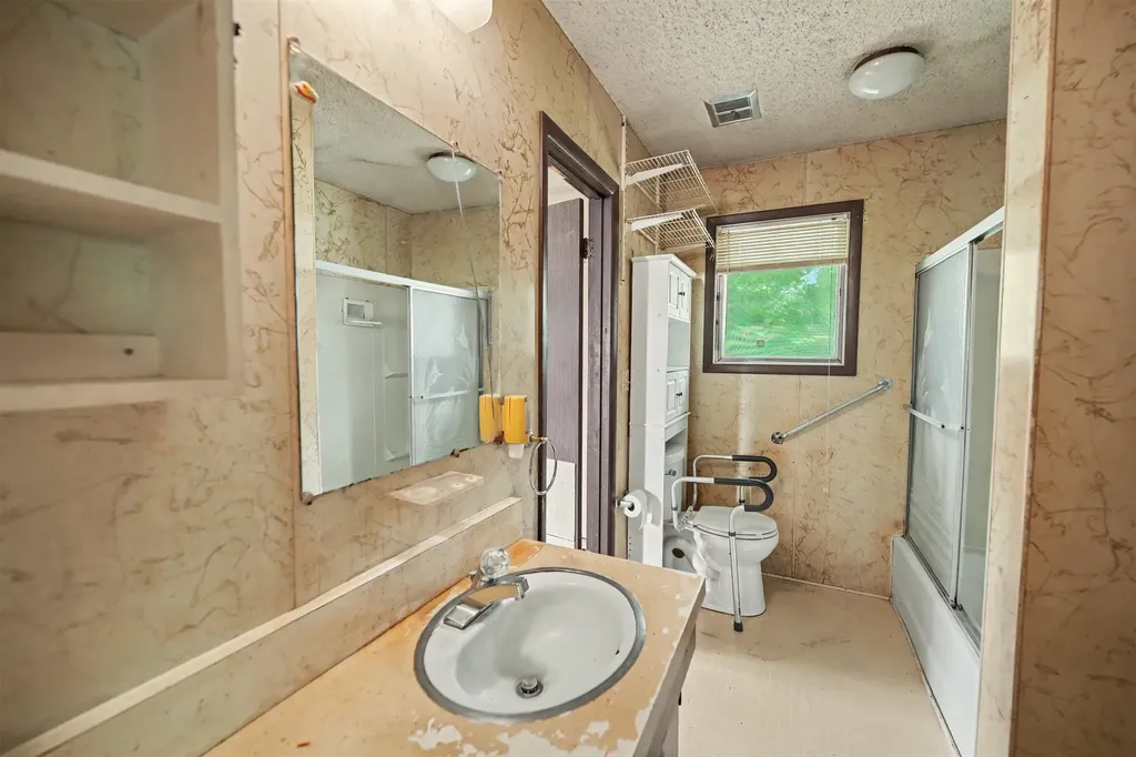 110 S Maud Street Marquette KS 67464