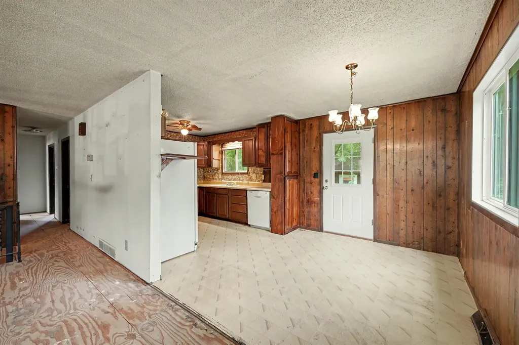 110 S Maud Street Marquette KS 67464