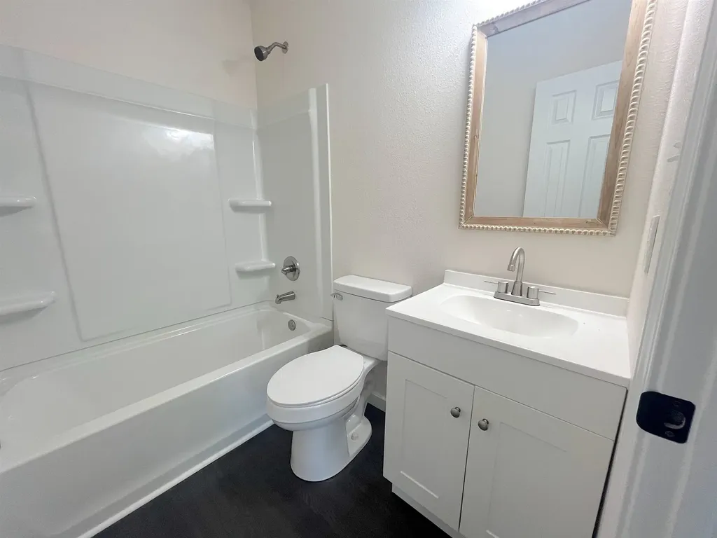 1752 S Market Wichita KS 67211