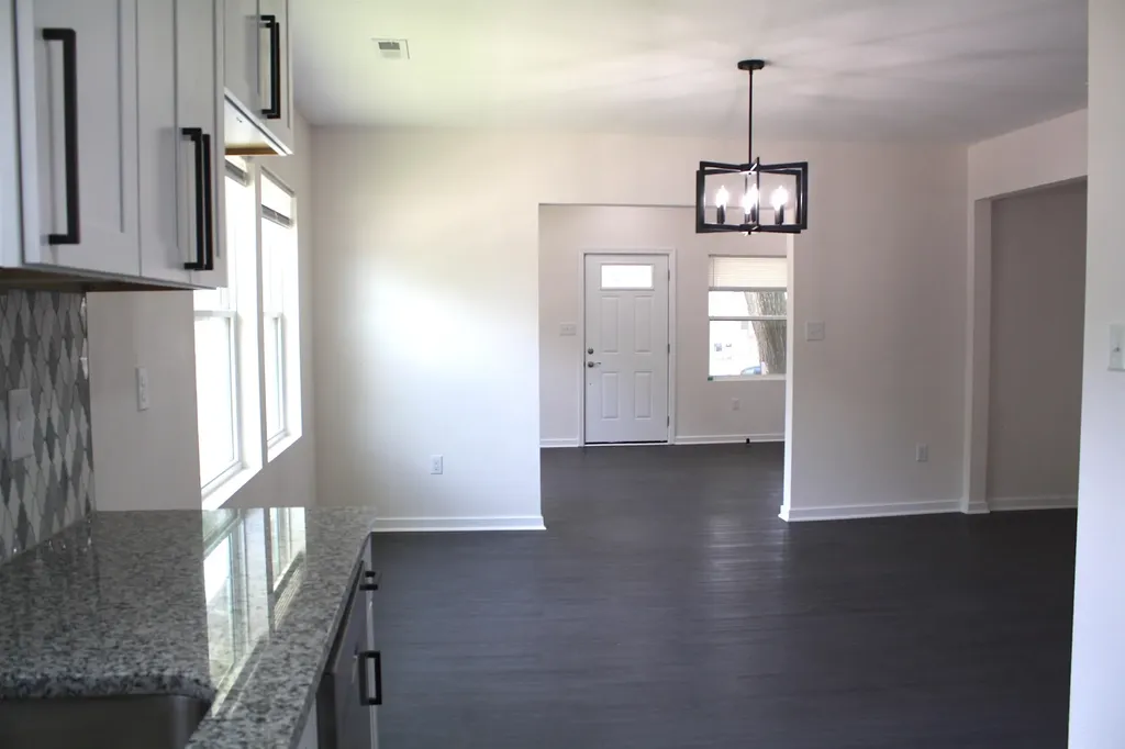 1752 S Market Wichita KS 67211