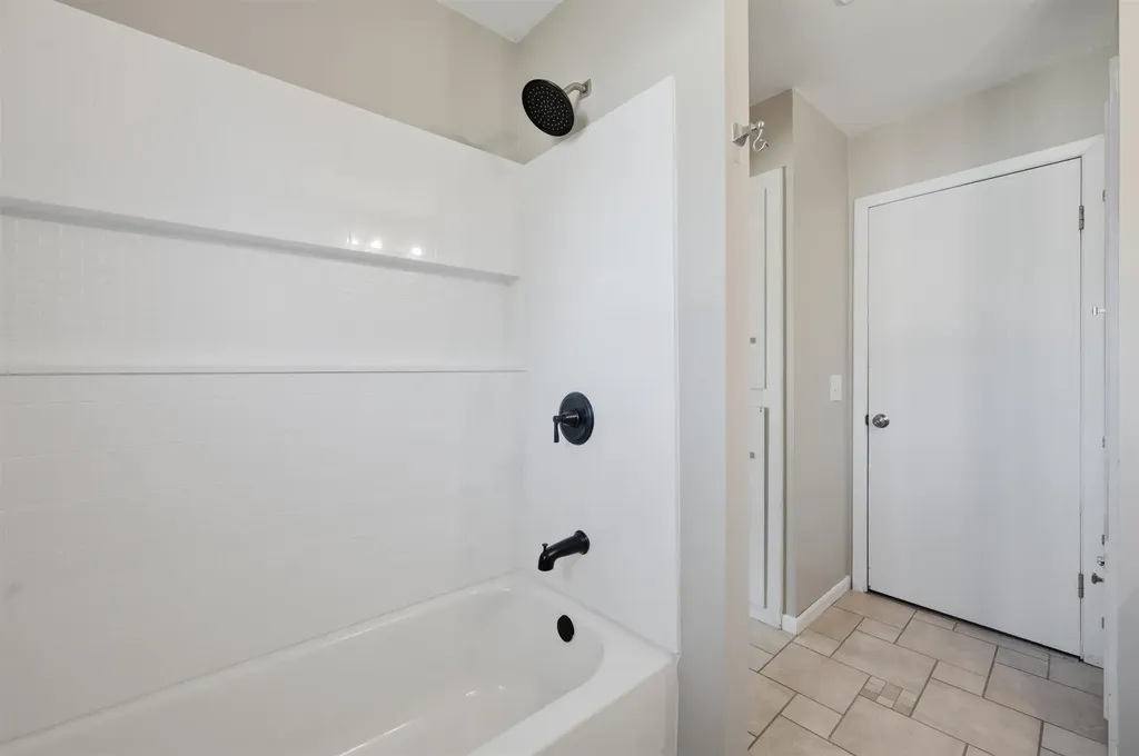 2945 S Chase Avenue Wichita KS 67217-1313