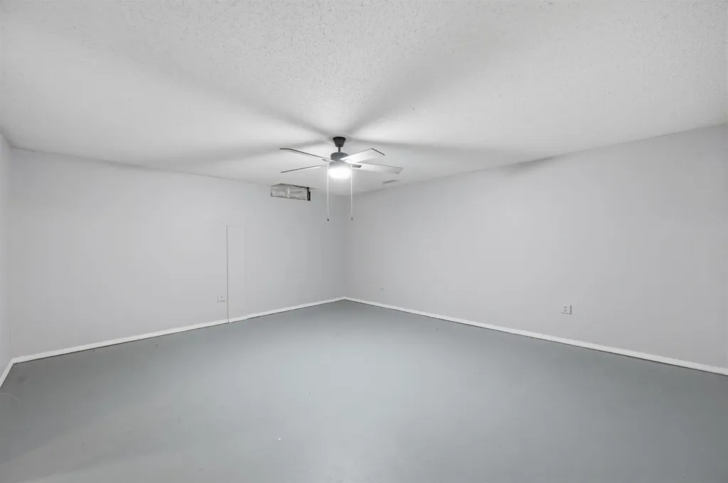 2945 S Chase Avenue Wichita KS 67217-1313