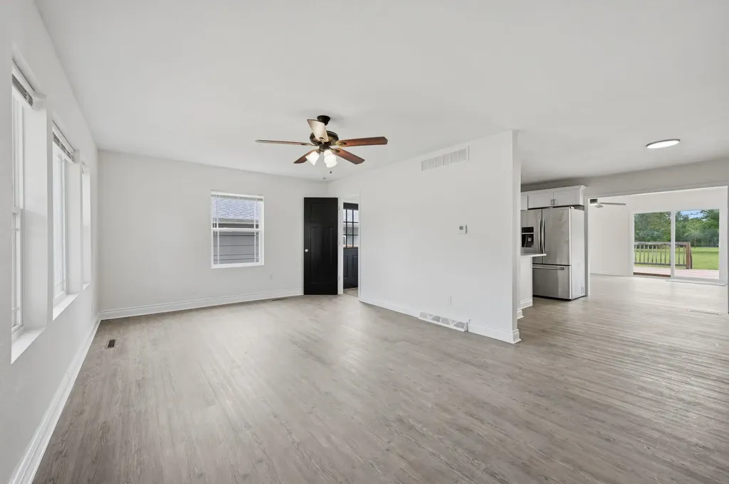 1482 N Money Road Mulvane KS 67110