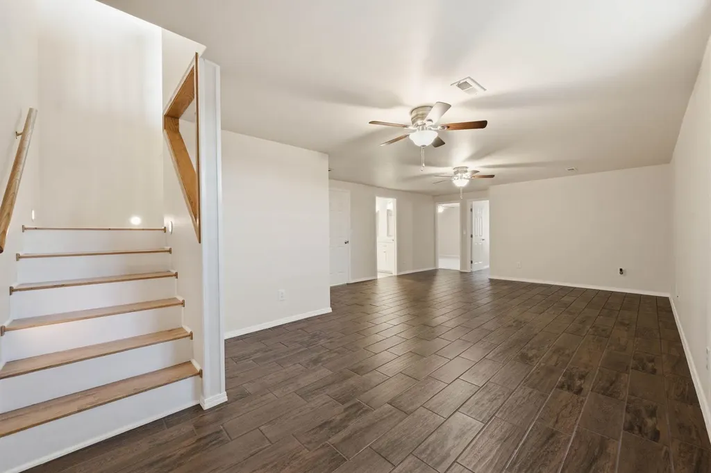 1405 N Broken Arrow Peck KS 67120