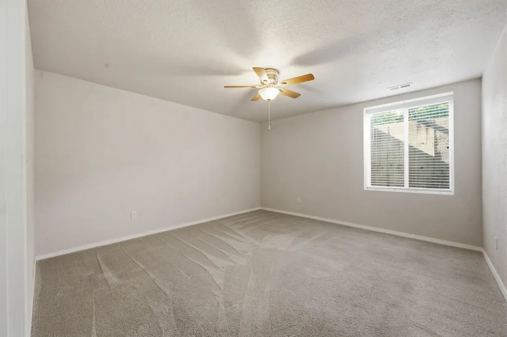 1405 N Broken Arrow Peck KS 67120