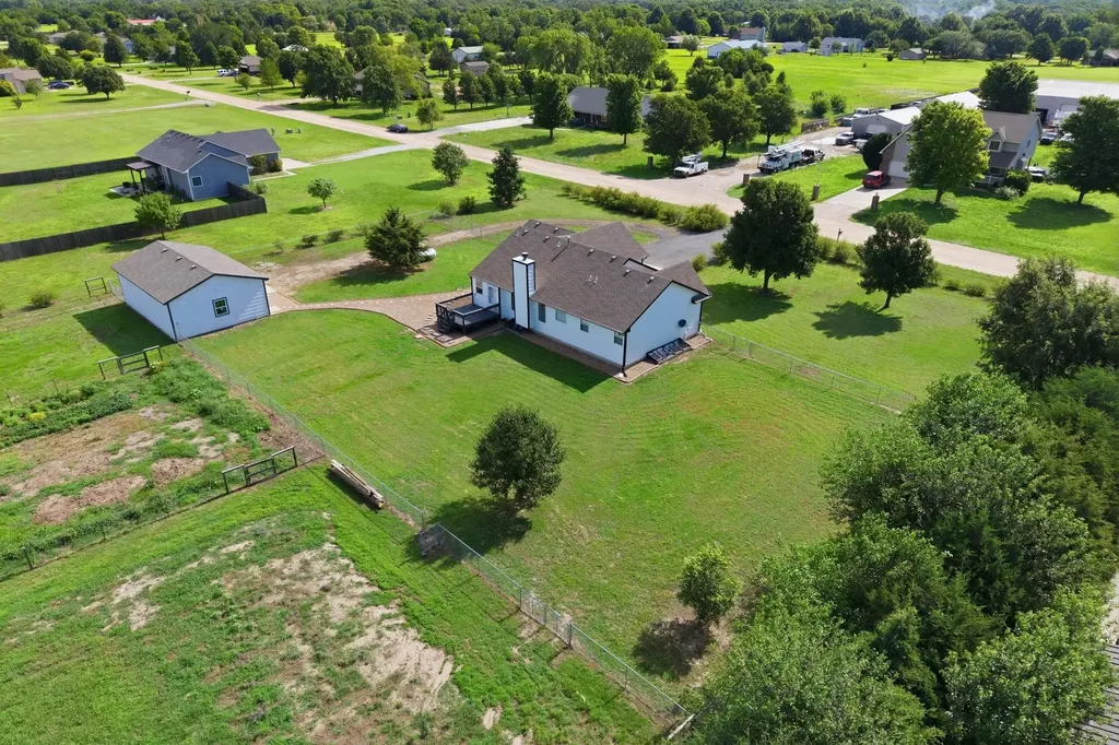 1405 N Broken Arrow Peck KS 67120