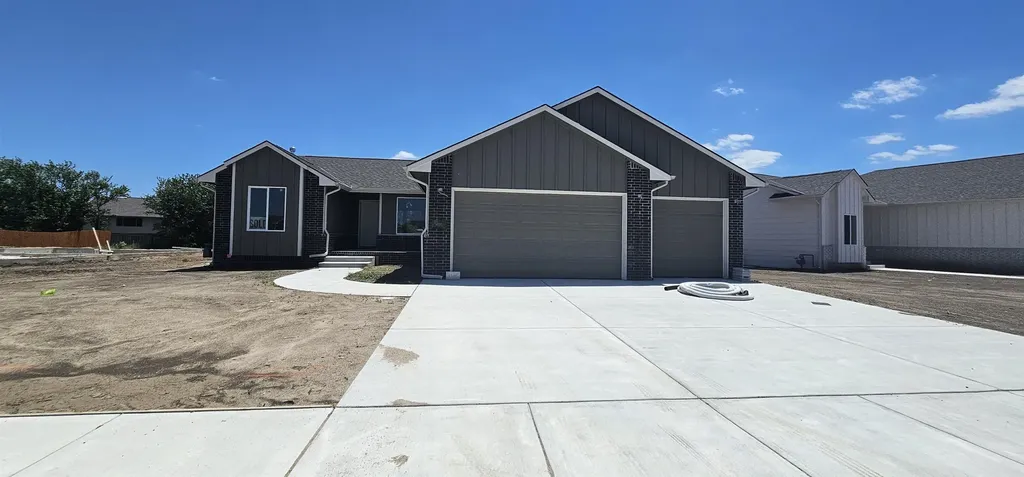 1908 S Herrington Street Wichita KS 67207