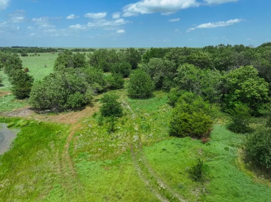 000 NW 90th Street El Dorado KS 67042