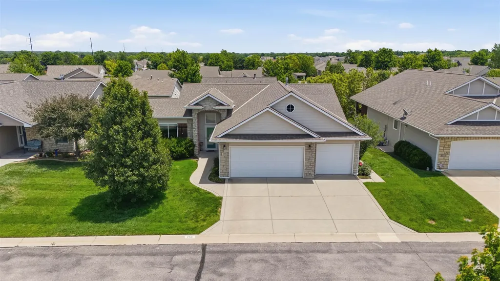 2022 S Webb Road Wichita KS 67207