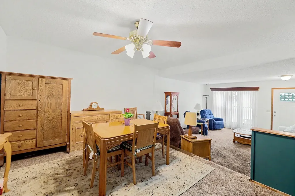 1824 S Longford Court Wichita KS 67207