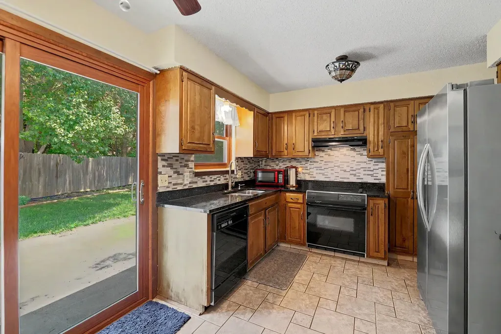 1824 S Longford Court Wichita KS 67207