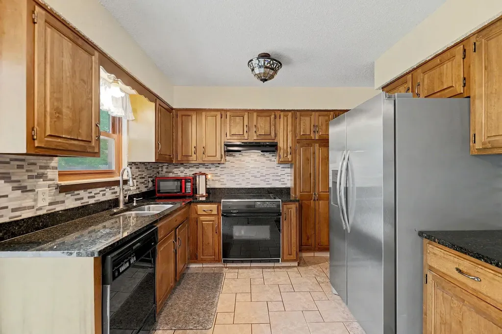 1824 S Longford Court Wichita KS 67207