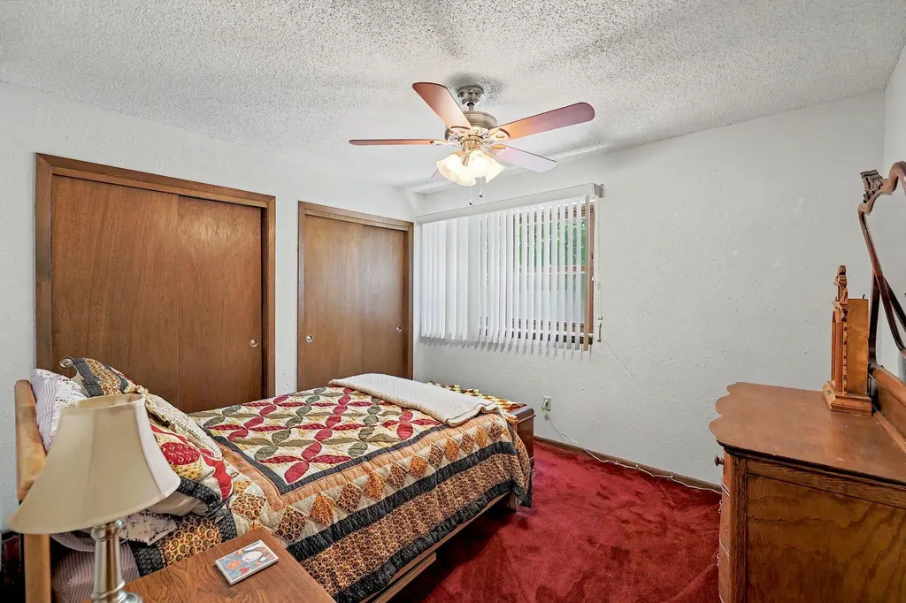 1824 S Longford Court Wichita KS 67207