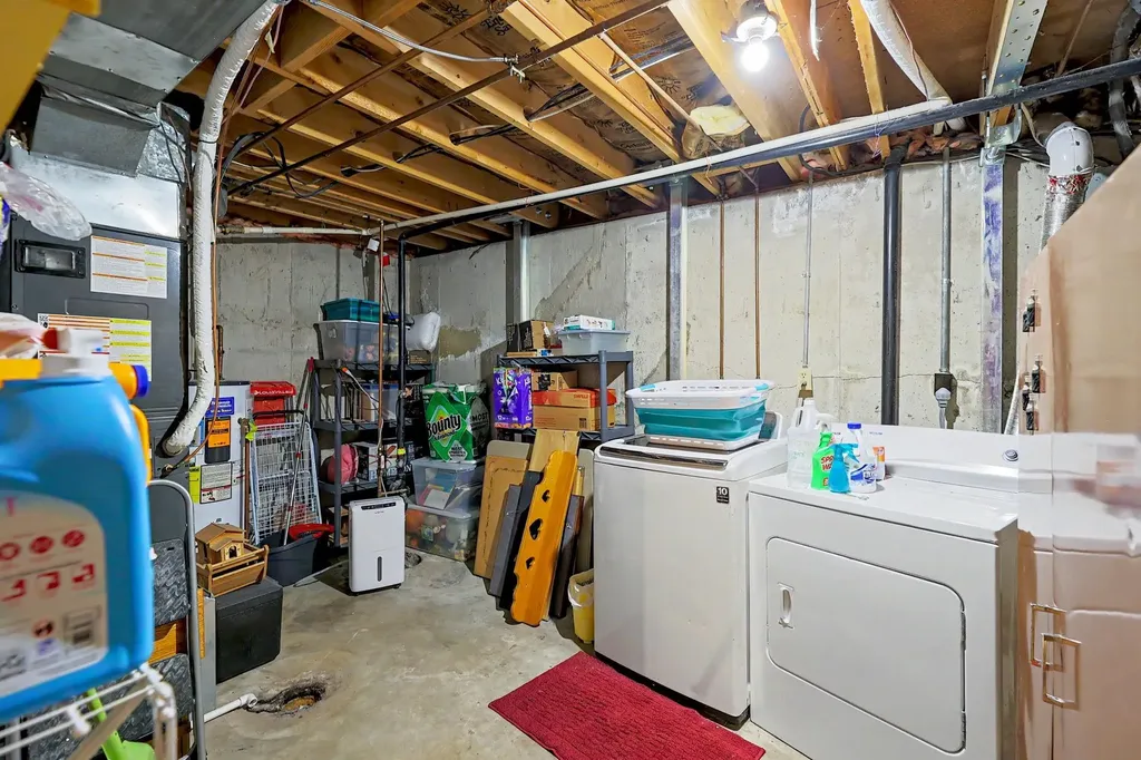 1824 S Longford Court Wichita KS 67207