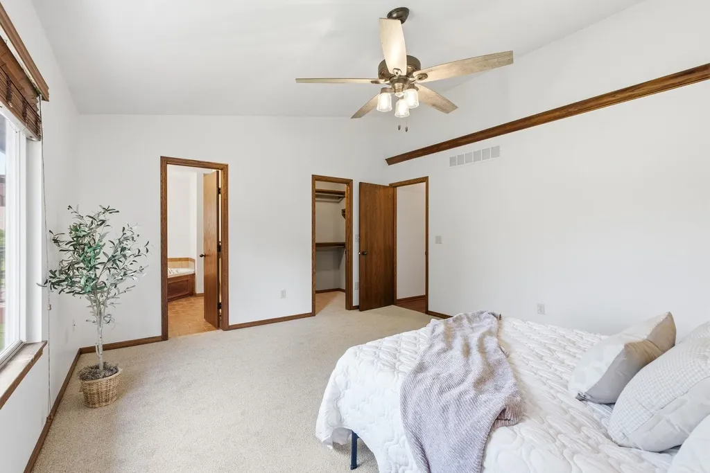 3001 S Duncan Newton KS 67114