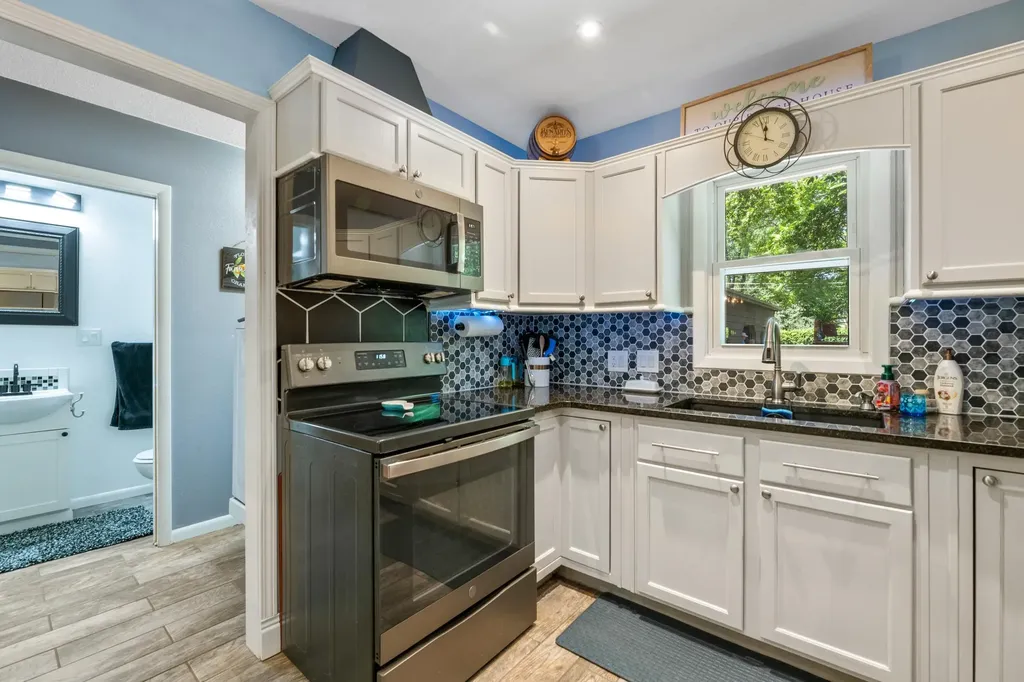 3111 N Porter Avenue Wichita KS 67204