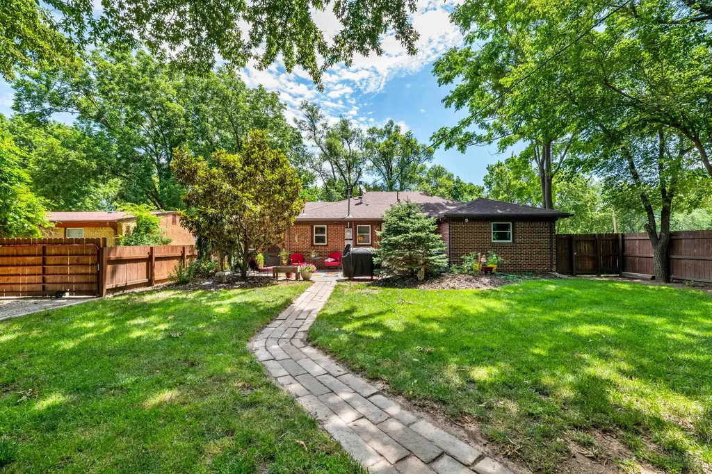 3111 N Porter Avenue Wichita KS 67204