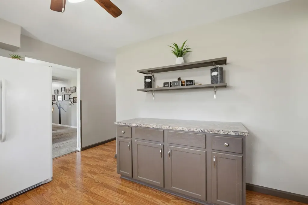 452 S Meadowhaven Street Wichita KS 67209