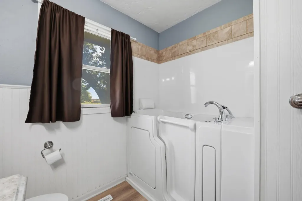 452 S Meadowhaven Street Wichita KS 67209