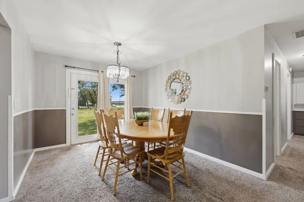 452 S Meadowhaven Street Wichita KS 67209
