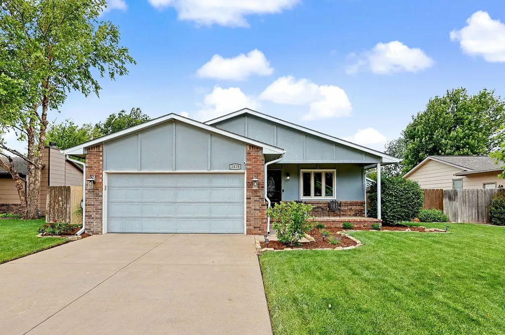 2425 N Amarado Street Wichita KS 67205