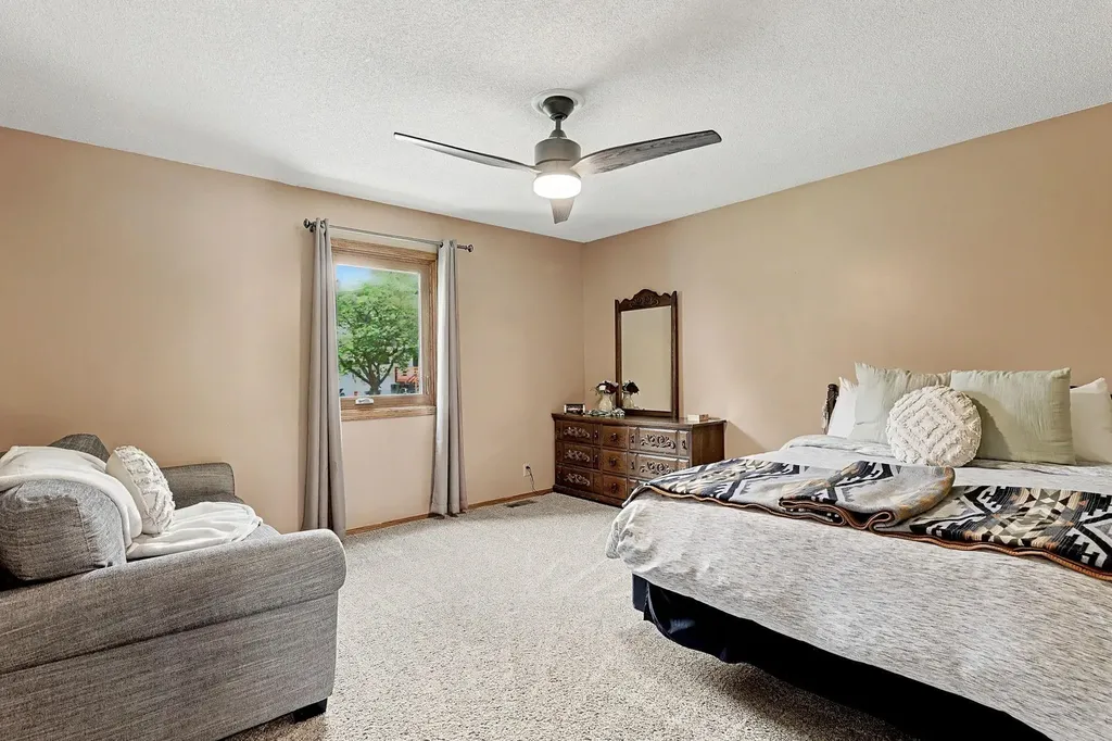 2425 N Amarado Street Wichita KS 67205