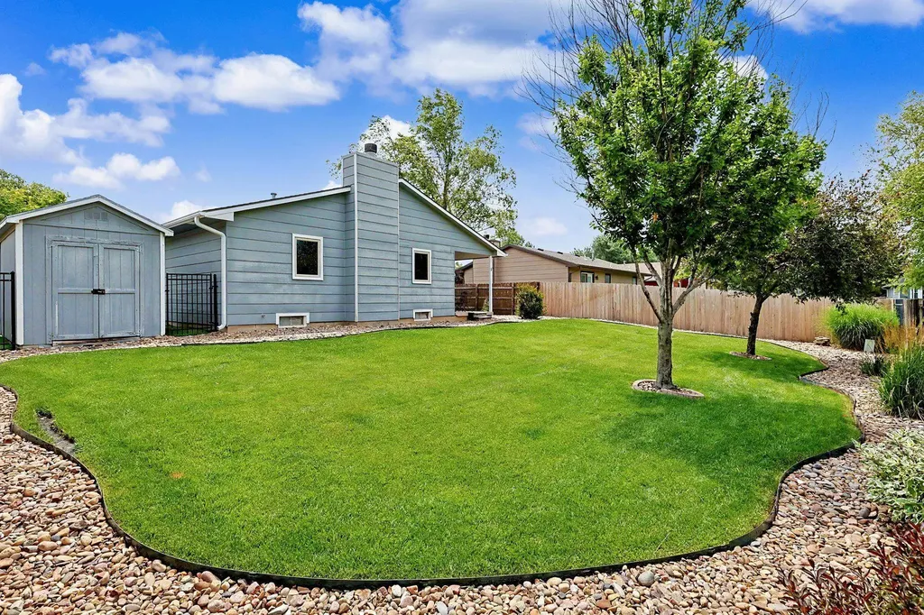 2425 N Amarado Street Wichita KS 67205