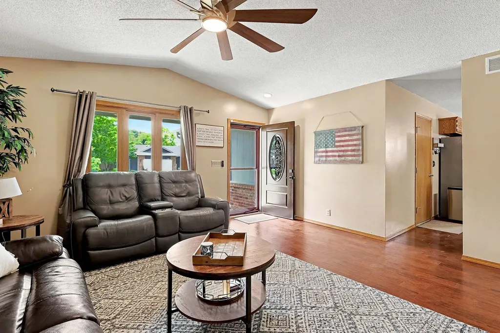 2425 N Amarado Street Wichita KS 67205
