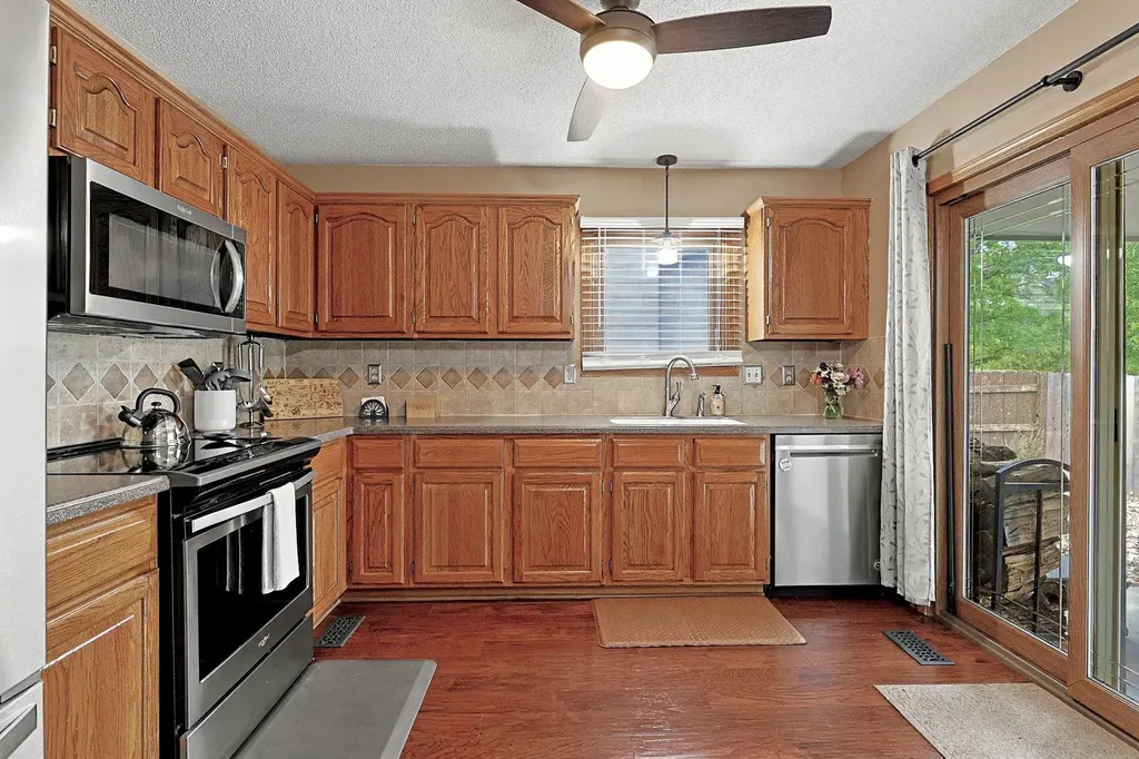 2425 N Amarado Street Wichita KS 67205