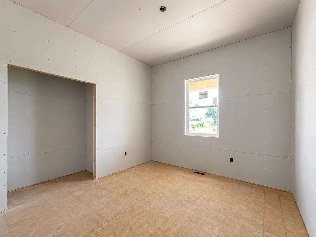 5754 N Edwards Street Wichita KS 67204